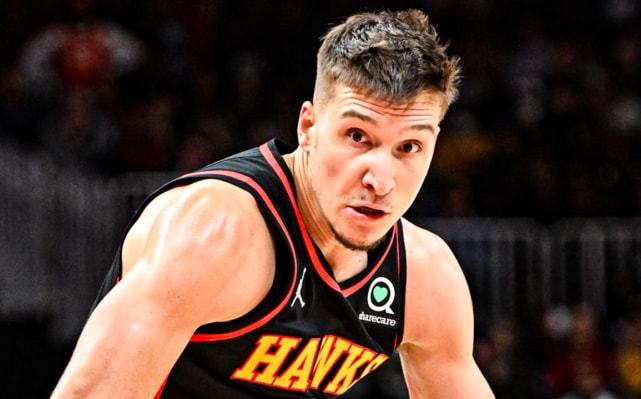 阿隆索帅位告急！皇马提前找好3位备胎：两位名帅+1名少帅（阿隆索下课警报拉响？皇马已锁定三大候选：两名名帅+一位少帅）