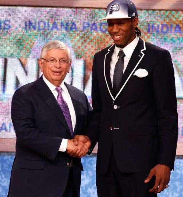 上海逆转大戏再度上演（上海再度上演逆转好戏）