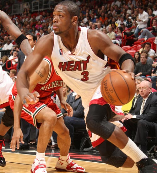 荷兰足协及所有荷兰俱乐部发布声明：呼吁对闹事球迷提起诉讼（荷兰足协携全国俱乐部联合声明：倡议对滋事球迷提起诉讼）