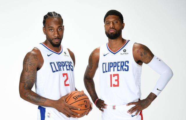 西甲：皇马主场4-2战胜皇家贝蒂斯（西甲：皇马主场4-2击败皇家贝蒂斯）