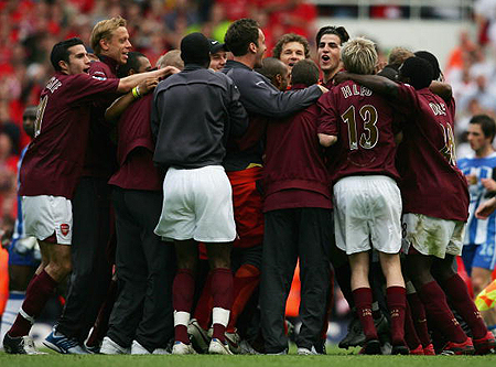 伦敦足球：帕尔特伊已经抵达法院，出席强奸指控听证会