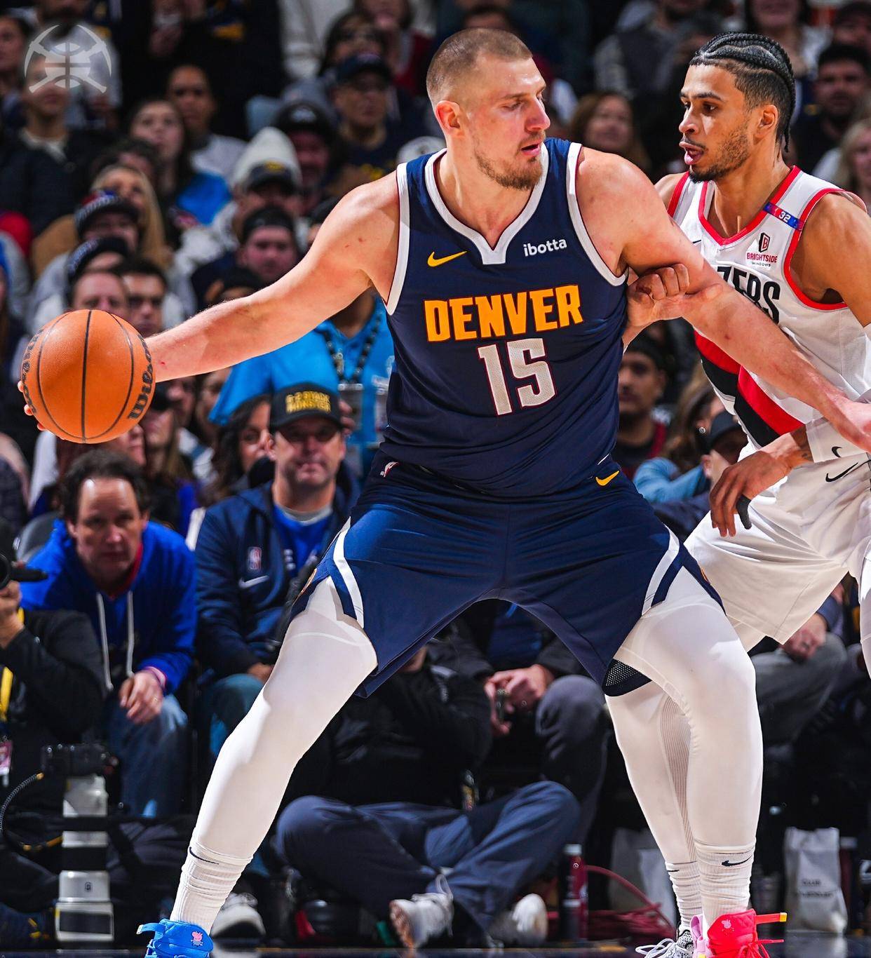 Shams：安东尼·戴维斯计划在今天对阵湖人的比赛中复出（Shams：安东尼·戴维斯今日有望复出迎战湖人）