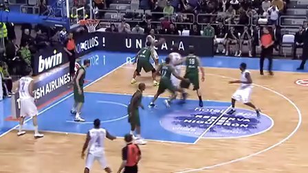 歌名应景，著名歌唱家波切利在世界杯抽签仪式演唱《今夜无人入眠》（世界杯抽签仪式上，波切利献唱《今夜无人入眠》，歌名恰到好处）