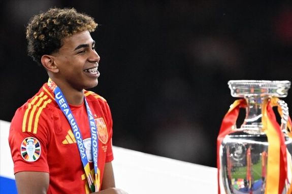 科瓦奇：拜尔明天无法出战；之前我说他的话是带点玩笑语气（科瓦奇：拜尔将缺席明日比赛，此前言论带有玩笑成分）