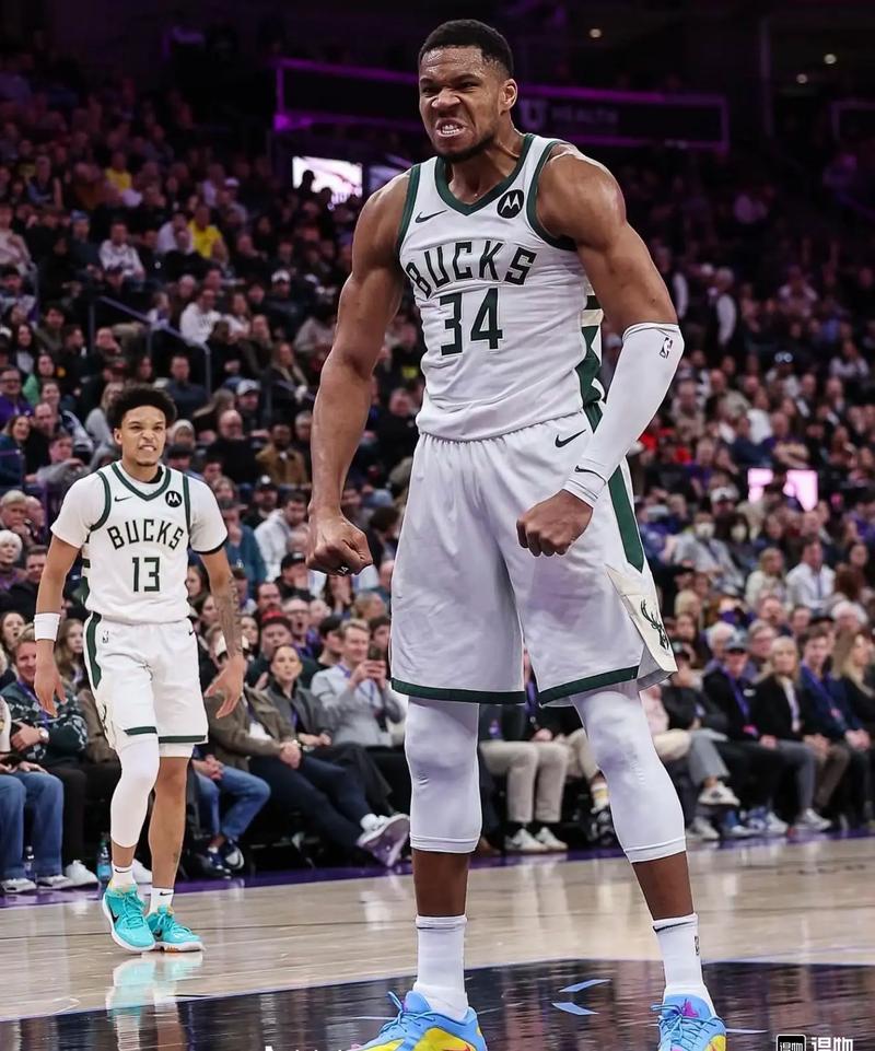 近4届欧预赛+世预赛射手榜：凯恩40球第1，C罗32球第2（近四届欧预赛与世预赛射手榜：凯恩40球领跑，C罗32球位列第二）